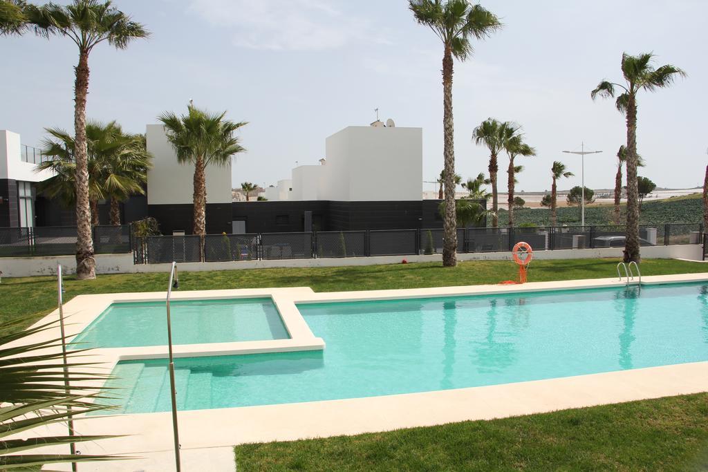 Casa Veran At La Finca Golf الغورفا المظهر الخارجي الصورة